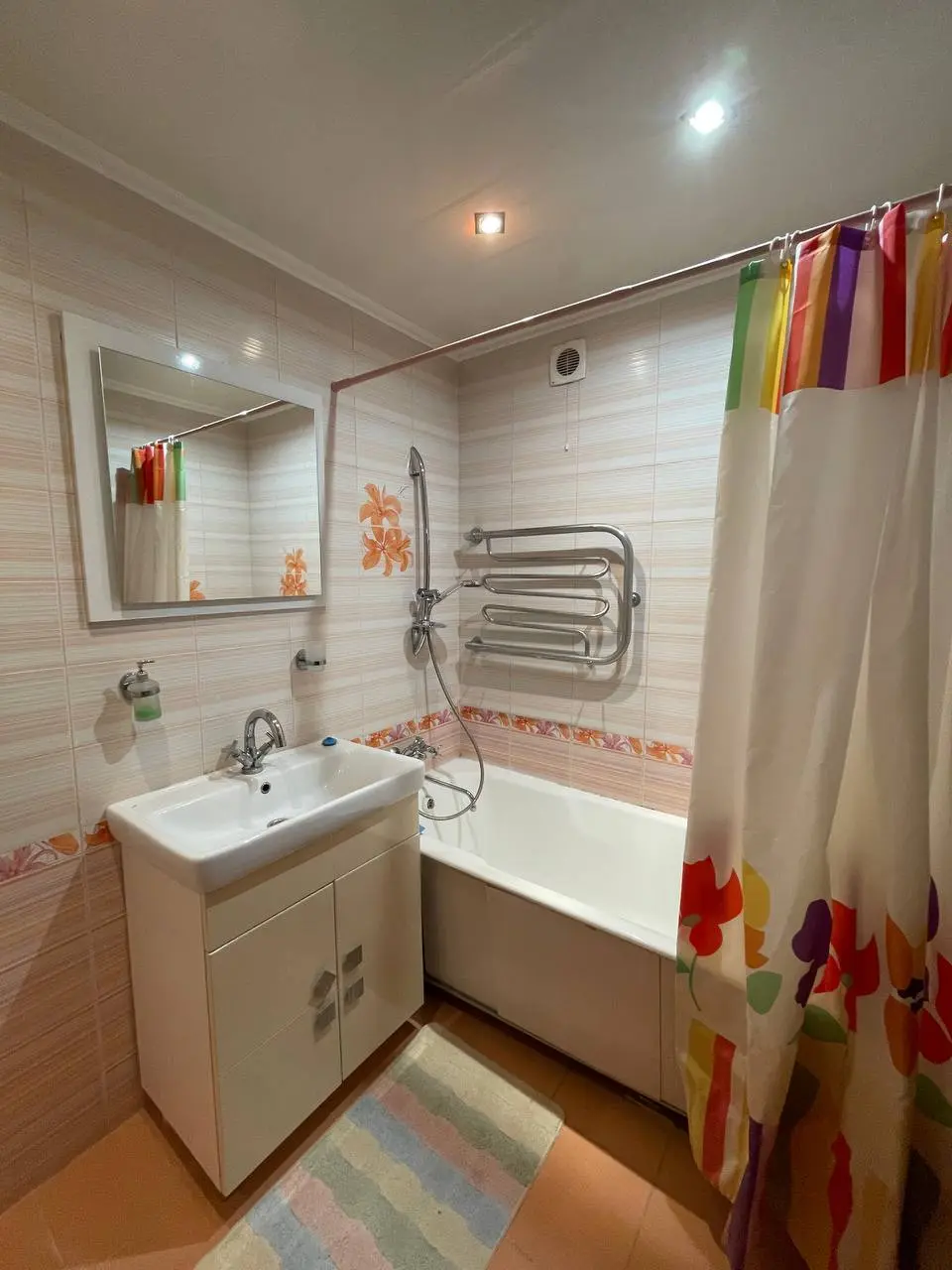 Apartment for daily rent, Zhlobin, mkd Lebedyovka - Yug 38 — interior photo