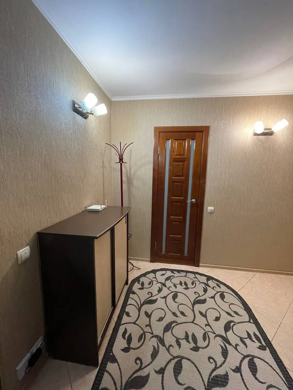 Apartment for daily rent, Zhlobin, mkd Lebedyovka - Yug 38 — interior photo