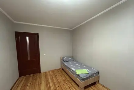 View of apartment for daily rent, Baranovichi, Bagrim street 11 — photo 3