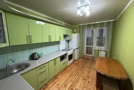Two-bedroom apartment for daily rent in Baranovichi, Bagrim street 11